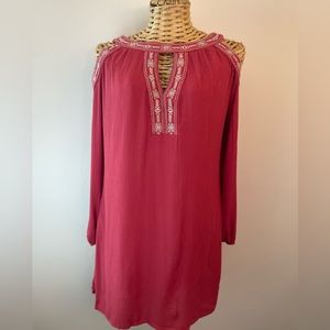 Women’s Sz XS Knox Rose Dress, shift dress, cold shoulder w/ embroidered trim